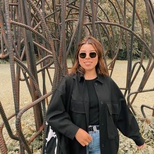 Meet your Posher, Karla